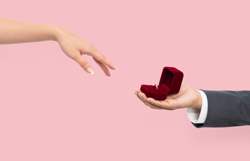 Hidden Halo Engagement Rings: A Subtle Touch of Radiance